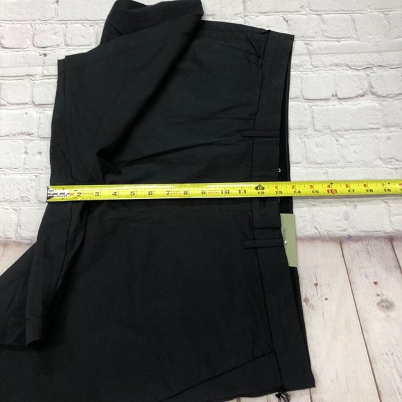 NWT Goodfellow & Co. Men Chino Tech Shorts Size 42 Black B222 -17 - Picture 4 of 16